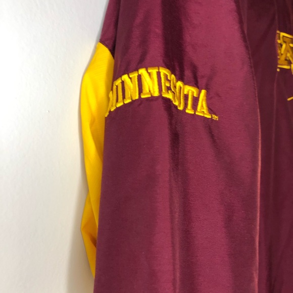 Minnesota Nike Windbreaker - Picture 3 of 3
